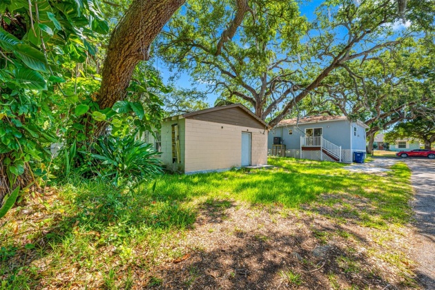 7215 KISSIMMEE STREET, TAMPA, Florida 33616, 2 Bedrooms Bedrooms, ,2 BathroomsBathrooms,Residential,For Sale,KISSIMMEE,MFRU8244456