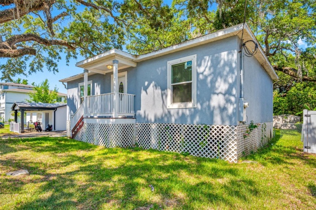 7215 KISSIMMEE STREET, TAMPA, Florida 33616, 2 Bedrooms Bedrooms, ,2 BathroomsBathrooms,Residential,For Sale,KISSIMMEE,MFRU8244456