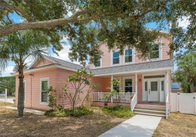 574 JEFFERSON STREET, PALM HARBOR, Florida 34683, 4 Bedrooms Bedrooms, ,3 BathroomsBathrooms,Residential,For Sale,JEFFERSON,MFRU8245732