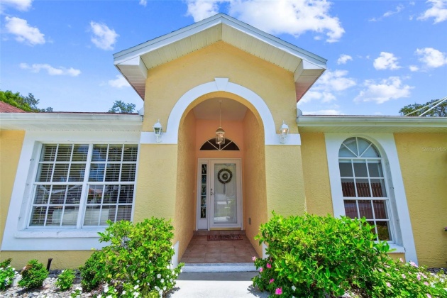 2013 ROUNTREE COURT, CLEARWATER, Florida 33763, 3 Bedrooms Bedrooms, ,2 BathroomsBathrooms,Residential,For Sale,ROUNTREE,MFRU8245651