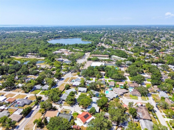 2013 ROUNTREE COURT, CLEARWATER, Florida 33763, 3 Bedrooms Bedrooms, ,2 BathroomsBathrooms,Residential,For Sale,ROUNTREE,MFRU8245651