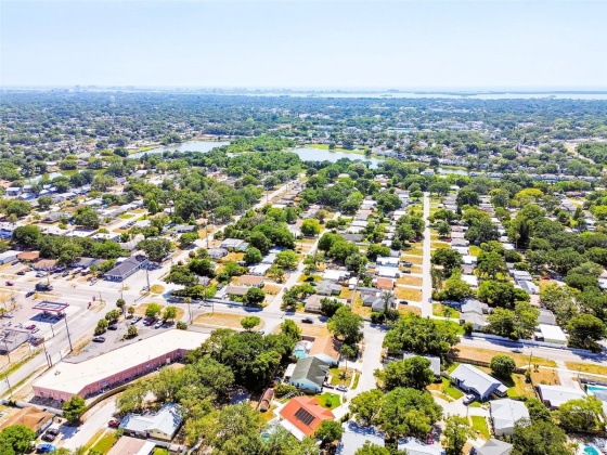 2013 ROUNTREE COURT, CLEARWATER, Florida 33763, 3 Bedrooms Bedrooms, ,2 BathroomsBathrooms,Residential,For Sale,ROUNTREE,MFRU8245651