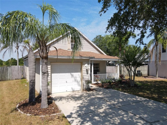 22841 SAINT THOMAS CIRCLE, LUTZ, Florida 33549, 3 Bedrooms Bedrooms, ,2 BathroomsBathrooms,Residential,For Sale,SAINT THOMAS,MFRT3531903