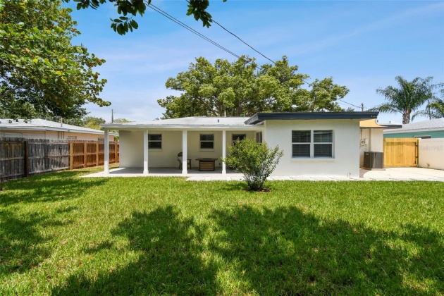 7664 115TH STREET, SEMINOLE, Florida 33772, 3 Bedrooms Bedrooms, ,1 BathroomBathrooms,Residential,For Sale,115TH,MFRU8245704