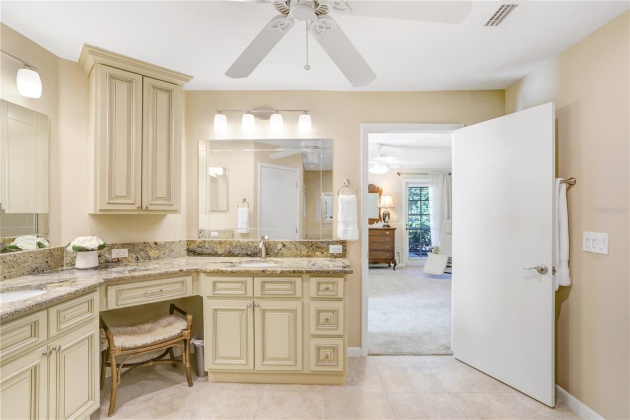 4103 STILLWATER TERRACE COVE, TAMPA, Florida 33618, 4 Bedrooms Bedrooms, ,3 BathroomsBathrooms,Residential,For Sale,STILLWATER TERRACE,MFRT3531828