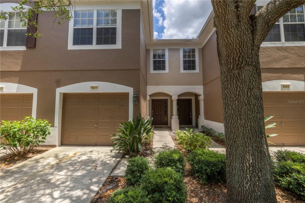 4924 CHATHAM GATE DRIVE, RIVERVIEW, Florida 33578, 3 Bedrooms Bedrooms, ,2 BathroomsBathrooms,Residential,For Sale,CHATHAM GATE,MFRU8243918