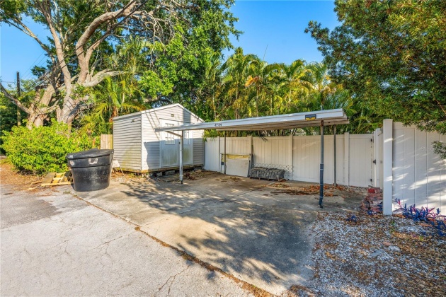 4509 2ND AVE N AVENUE, ST PETERSBURG, Florida 33713, 2 Bedrooms Bedrooms, ,1 BathroomBathrooms,Residential,For Sale,2ND AVE N,MFRT3532465