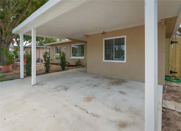 12087 105TH LANE, LARGO, Florida 33773, 3 Bedrooms Bedrooms, ,1 BathroomBathrooms,Residential,For Sale,105TH,MFRU8245830