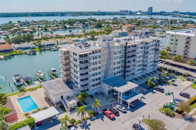 223 ISLAND WAY, CLEARWATER BEACH, Florida 33767, 2 Bedrooms Bedrooms, ,2 BathroomsBathrooms,Residential,For Sale,ISLAND,MFRU8245851