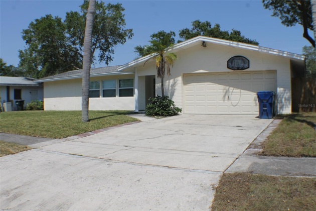 1573 21ST STREET, LARGO, Florida 33770, 4 Bedrooms Bedrooms, ,3 BathroomsBathrooms,Residential,For Sale,21ST,MFRT3532587