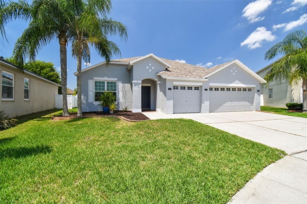 10402 WILLARK WAY, TAMPA, Florida 33647, 4 Bedrooms Bedrooms, ,2 BathroomsBathrooms,Residential,For Sale,WILLARK,MFRT3532477