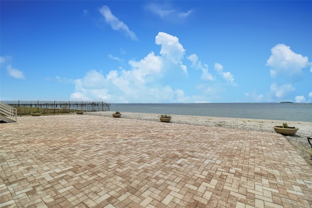 6504 SURFSIDE BOULEVARD, APOLLO BEACH, Florida 33572, 2 Bedrooms Bedrooms, ,2 BathroomsBathrooms,Residential,For Sale,SURFSIDE,MFRT3532364