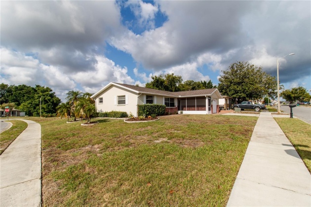 8808 BRIAR PATCH DRIVE, PORT RICHEY, Florida 34668, 2 Bedrooms Bedrooms, ,2 BathroomsBathrooms,Residential,For Sale,BRIAR PATCH,MFRW7865551