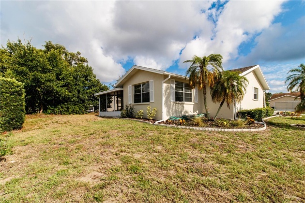 8808 BRIAR PATCH DRIVE, PORT RICHEY, Florida 34668, 2 Bedrooms Bedrooms, ,2 BathroomsBathrooms,Residential,For Sale,BRIAR PATCH,MFRW7865551