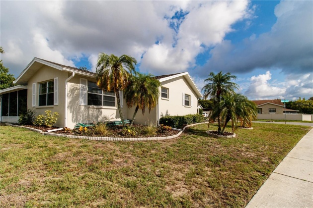 8808 BRIAR PATCH DRIVE, PORT RICHEY, Florida 34668, 2 Bedrooms Bedrooms, ,2 BathroomsBathrooms,Residential,For Sale,BRIAR PATCH,MFRW7865551