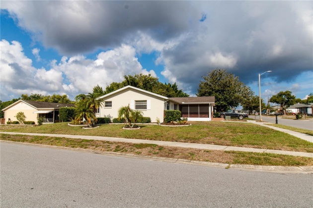 8808 BRIAR PATCH DRIVE, PORT RICHEY, Florida 34668, 2 Bedrooms Bedrooms, ,2 BathroomsBathrooms,Residential,For Sale,BRIAR PATCH,MFRW7865551