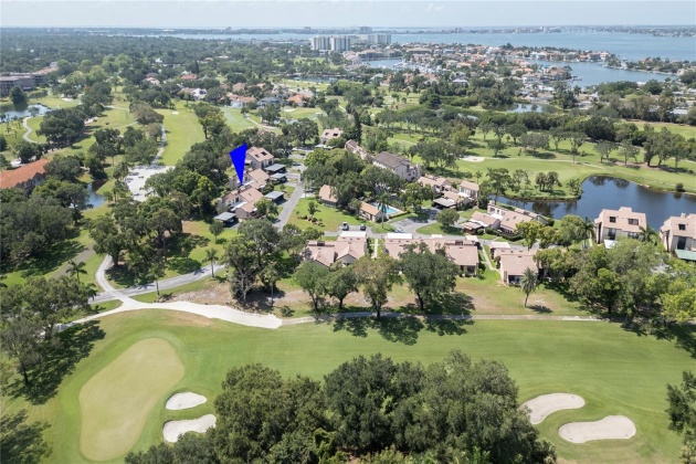 6315 PELICAN CREEK CROSSING, SAINT PETERSBURG, Florida 33707, 2 Bedrooms Bedrooms, ,2 BathroomsBathrooms,Residential,For Sale,PELICAN CREEK,MFRU8244482