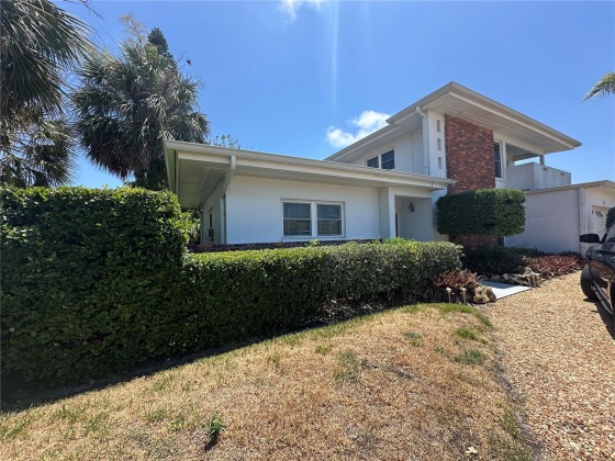 104 18TH STREET, BELLEAIR BEACH, Florida 33786, 4 Bedrooms Bedrooms, ,4 BathroomsBathrooms,Residential,For Sale,18TH,MFRA4613307