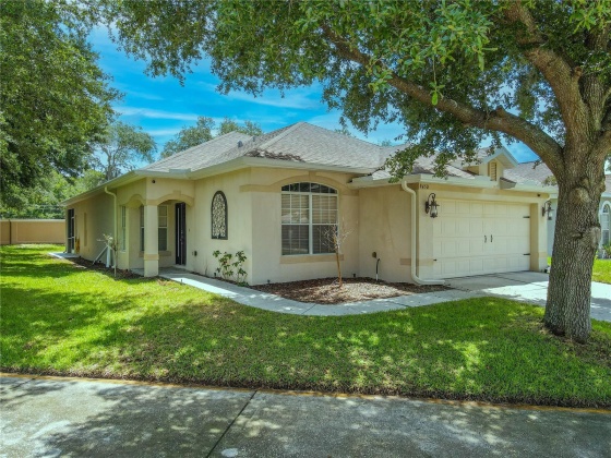 9450 BEAUFORT COURT, NEW PORT RICHEY, Florida 34654, 3 Bedrooms Bedrooms, ,2 BathroomsBathrooms,Residential,For Sale,BEAUFORT,MFRU8245726