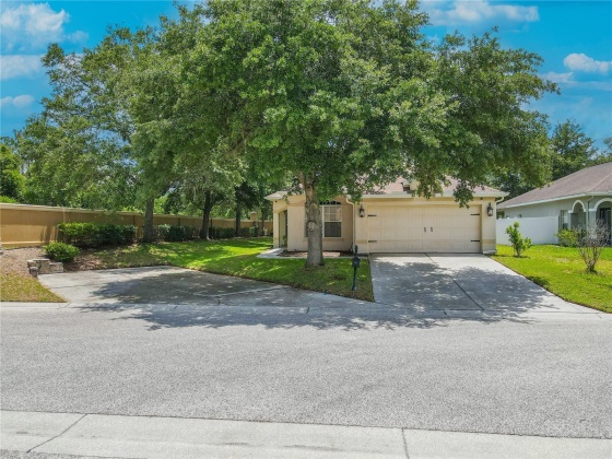 9450 BEAUFORT COURT, NEW PORT RICHEY, Florida 34654, 3 Bedrooms Bedrooms, ,2 BathroomsBathrooms,Residential,For Sale,BEAUFORT,MFRU8245726