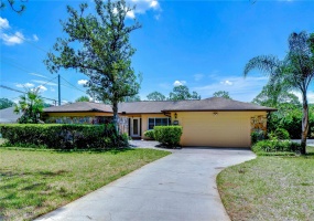 204 LOCKMOOR AVENUE, TAMPA, Florida 33617, 3 Bedrooms Bedrooms, ,2 BathroomsBathrooms,Residential,For Sale,LOCKMOOR,MFRT3533501