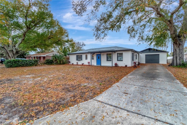 4005 WALLACE AVENUE, TAMPA, Florida 33611, 4 Bedrooms Bedrooms, ,2 BathroomsBathrooms,Residential,For Sale,WALLACE,MFRT3533755