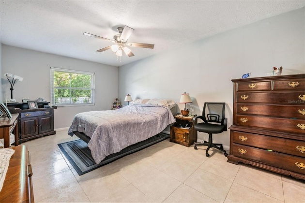 1405 OAK VALLEY DRIVE, SEFFNER, Florida 33584, 4 Bedrooms Bedrooms, ,2 BathroomsBathrooms,Residential,For Sale,OAK VALLEY,MFRT3533612