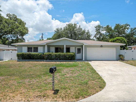 2347 EASTWOOD DRIVE, CLEARWATER, Florida 33765, 3 Bedrooms Bedrooms, ,2 BathroomsBathrooms,Residential,For Sale,EASTWOOD,MFRU8246603