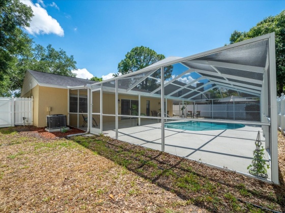 16132 COUNTRY CROSSING DRIVE, TAMPA, Florida 33624, 4 Bedrooms Bedrooms, ,2 BathroomsBathrooms,Residential,For Sale,COUNTRY CROSSING,MFRT3530696