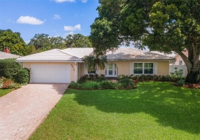 6215 43RD AVENUE, ST PETERSBURG, Florida 33709, 3 Bedrooms Bedrooms, ,2 BathroomsBathrooms,Residential,For Sale,43RD,MFRU8246438