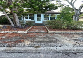 3221 17TH STREET, ST PETERSBURG, Florida 33713, 2 Bedrooms Bedrooms, ,1 BathroomBathrooms,Residential,For Sale,17TH,MFRT3533734