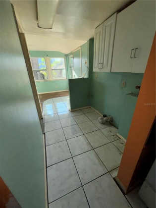 3221 17TH STREET, ST PETERSBURG, Florida 33713, 2 Bedrooms Bedrooms, ,1 BathroomBathrooms,Residential,For Sale,17TH,MFRT3533734