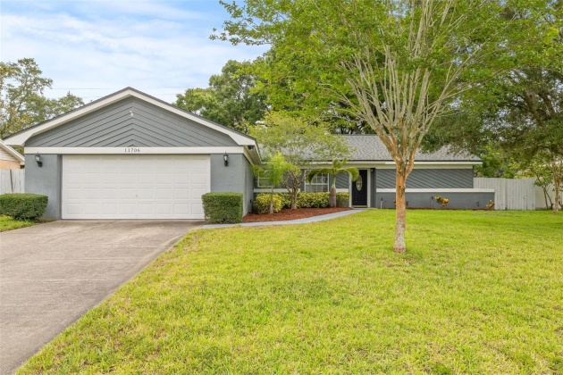 11706 NICKLAUS CIRCLE, TAMPA, Florida 33624, 3 Bedrooms Bedrooms, ,2 BathroomsBathrooms,Residential,For Sale,NICKLAUS,MFRT3533903