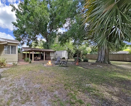 1012 BERRY AVENUE, TAMPA, Florida 33603, 3 Bedrooms Bedrooms, ,1 BathroomBathrooms,Residential,For Sale,BERRY,MFRU8246717