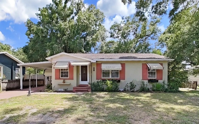 1012 BERRY AVENUE, TAMPA, Florida 33603, 3 Bedrooms Bedrooms, ,1 BathroomBathrooms,Residential,For Sale,BERRY,MFRU8246717