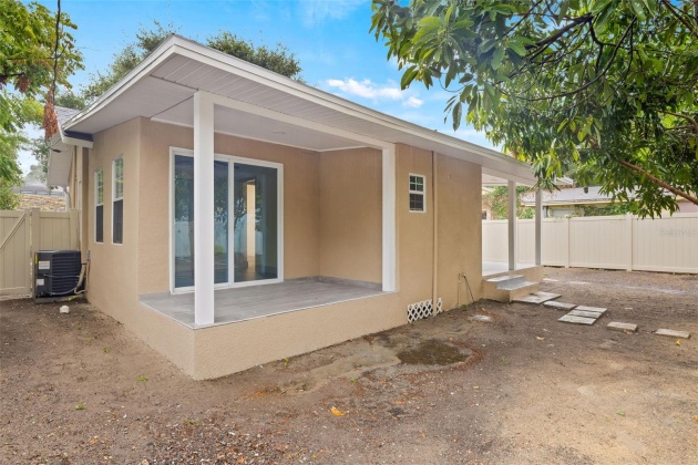 8606 CENTRAL AVENUE, TAMPA, Florida 33604, 2 Bedrooms Bedrooms, ,1 BathroomBathrooms,Residential,For Sale,CENTRAL,MFRT3534402