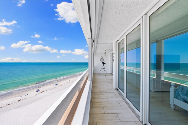 17900 GULF BOULEVARD, REDINGTON SHORES, Florida 33708, 2 Bedrooms Bedrooms, ,2 BathroomsBathrooms,Residential,For Sale,GULF,MFRA4614059