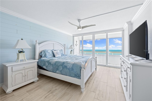 17900 GULF BOULEVARD, REDINGTON SHORES, Florida 33708, 2 Bedrooms Bedrooms, ,2 BathroomsBathrooms,Residential,For Sale,GULF,MFRA4614059