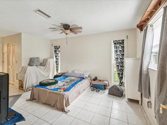 101 HARBOR BLUFF DRIVE, LARGO, Florida 33770, 3 Bedrooms Bedrooms, ,2 BathroomsBathrooms,Residential,For Sale,HARBOR BLUFF,MFRU8246792