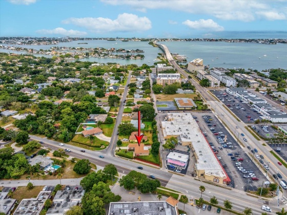 101 HARBOR BLUFF DRIVE, LARGO, Florida 33770, 3 Bedrooms Bedrooms, ,2 BathroomsBathrooms,Residential,For Sale,HARBOR BLUFF,MFRU8246792