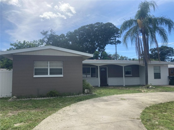 1811 RIDGE ROAD, LARGO, Florida 33778, 3 Bedrooms Bedrooms, ,2 BathroomsBathrooms,Residential,For Sale,RIDGE,MFRT3534495