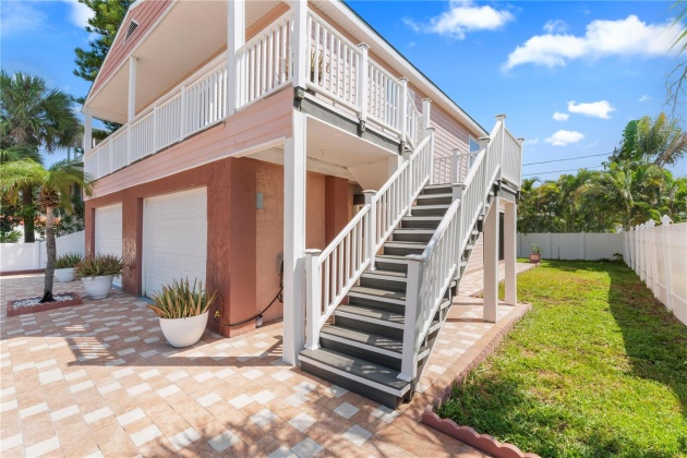 16253 GULF BOULEVARD, REDINGTON BEACH, Florida 33708, 3 Bedrooms Bedrooms, ,2 BathroomsBathrooms,Residential,For Sale,GULF,MFRT3532559