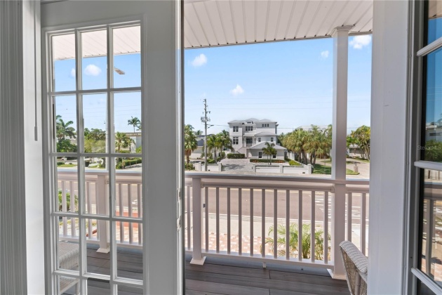 16253 GULF BOULEVARD, REDINGTON BEACH, Florida 33708, 3 Bedrooms Bedrooms, ,2 BathroomsBathrooms,Residential,For Sale,GULF,MFRT3532559