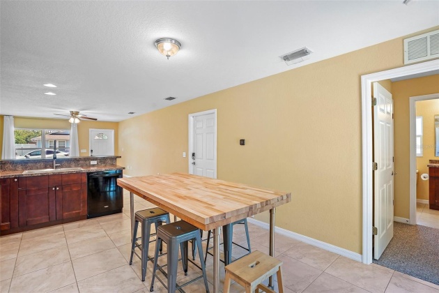 1922 MELROSE AVENUE, SAINT PETERSBURG, Florida 33712, 3 Bedrooms Bedrooms, ,2 BathroomsBathrooms,Residential,For Sale,MELROSE,MFRU8246903