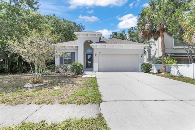 4734 IOWA AVENUE, TAMPA, Florida 33616, 3 Bedrooms Bedrooms, ,2 BathroomsBathrooms,Residential,For Sale,IOWA,MFRT3534417