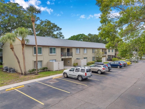 4215 EAST BAY DRIVE, CLEARWATER, Florida 33764, 1 Bedroom Bedrooms, ,1 BathroomBathrooms,Residential,For Sale,EAST BAY,MFRU8246624