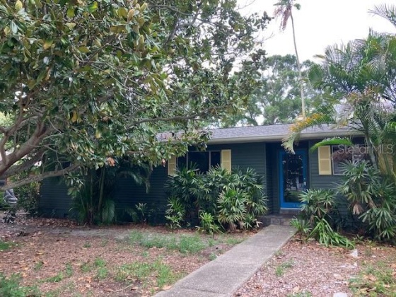 246 23RD AVENUE, SAINT PETERSBURG, Florida 33705, 3 Bedrooms Bedrooms, ,2 BathroomsBathrooms,Residential,For Sale,23RD,MFRA4613794