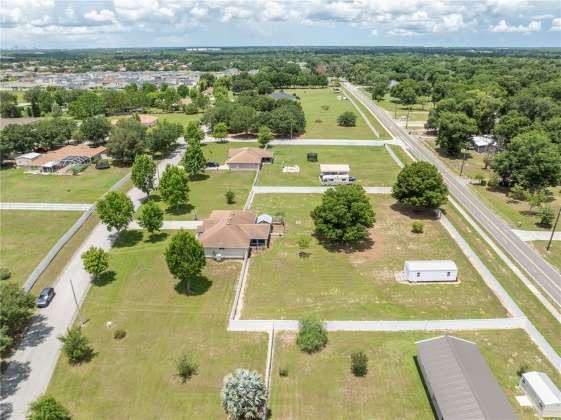 10206 BLOOMFIELD HILLS DRIVE, SEFFNER, Florida 33584, 3 Bedrooms Bedrooms, ,2 BathroomsBathrooms,Residential,For Sale,BLOOMFIELD HILLS,MFRL4945463