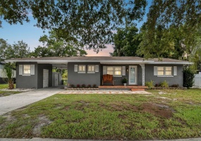 12700 BOULEVARD, TAMPA, Florida 33612, 3 Bedrooms Bedrooms, ,2 BathroomsBathrooms,Residential,For Sale,BOULEVARD,MFRT3533837