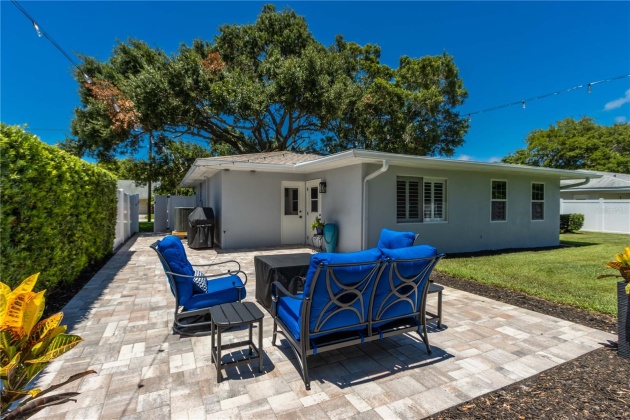 2576 RENATTA DRIVE, BELLEAIR BLUFFS, Florida 33770, 3 Bedrooms Bedrooms, ,2 BathroomsBathrooms,Residential,For Sale,RENATTA,MFRU8246747